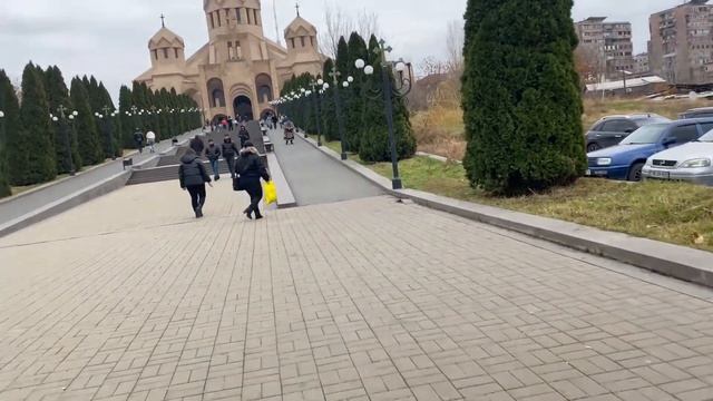 Гуляем по Еревану|Шоппинг|Мукбанг|Голубая Мечеть|Собор Святого Григория| Ереван