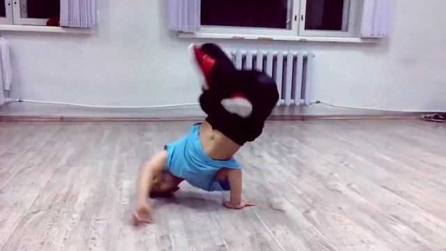 Bboy Malish Nik - Groove Session Ready