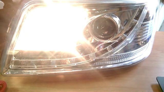 Фары WV T5 LPVWJ8