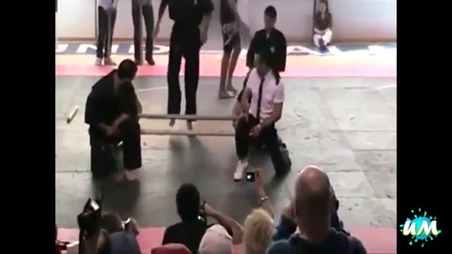 Errors On #demonstrations Of #strikes, Ошибки на #демонстрации #ударов