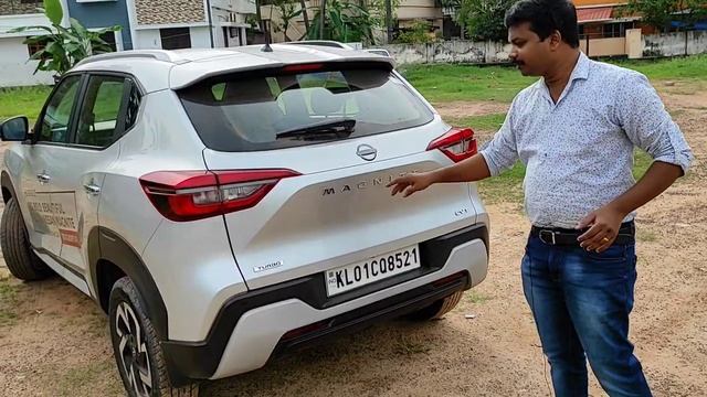 Nissan Magnite Malayalam Review  Nissan Magnite 2020  CVT Test Drive  നസസനറ തലവര ഇവൻ മററ