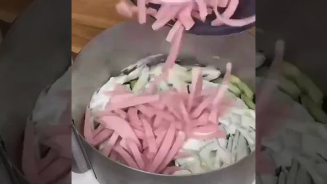 Салат с черносливом