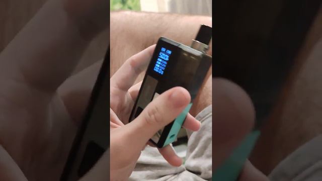 НЕ КУРИТЕ ЭЛЕКТРОННУЮ СИГАРЕТУ