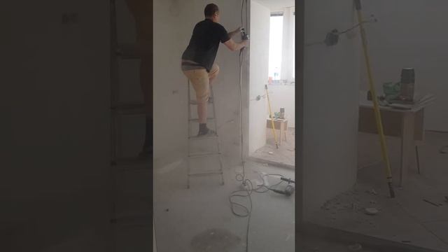 мастер класс как штробить снену под провод