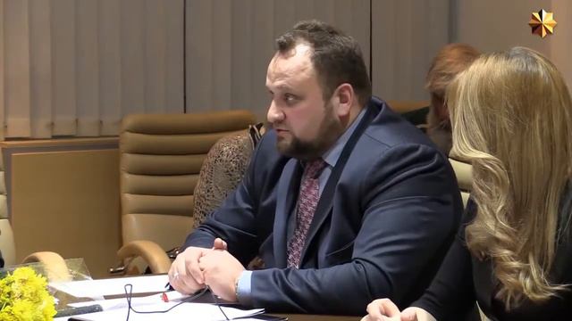 Один Владимир крестил Русь, а на что настроен другой!?