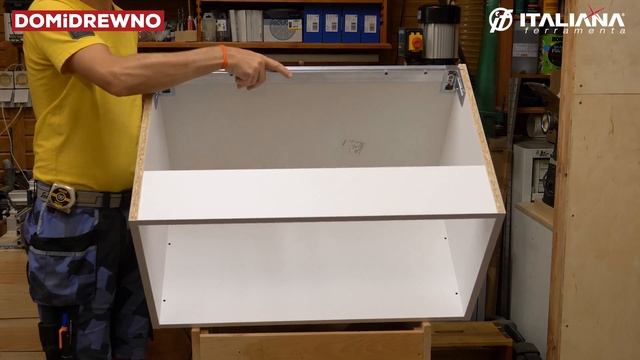 914. Zawieszki Meblowe Do Szafek Górnych I Dolnych Cz. 4/4