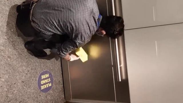 lift lobby housekeeping cleaning process video
