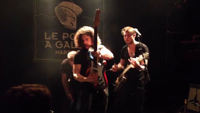 Heymoonshaker Au Poste à Galène Marseille