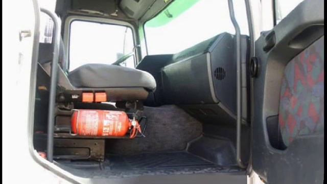 رقم العرض A 8784راس قاطرة-Mercedes-Actros-1840-2000