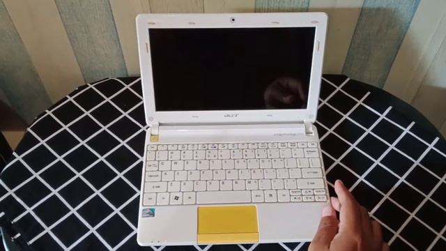 Acer Aspire One Happy 2