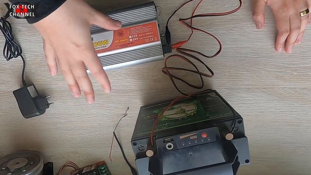 COME COLLEGARE INVERTER A BATTERIA 12v E AVERE 230V