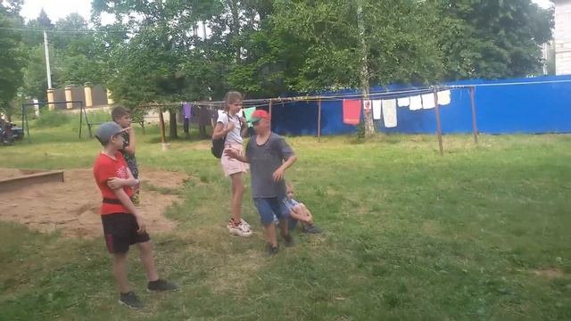 Летний вечер в кругу любимых друзей