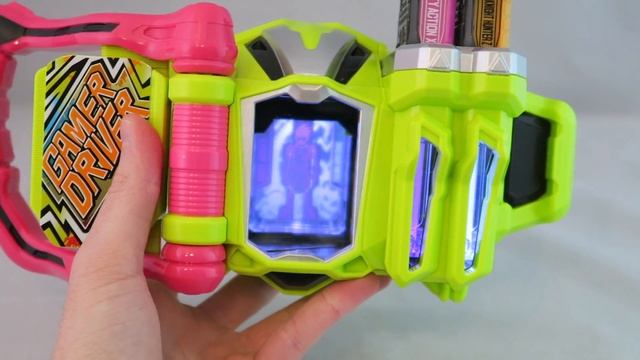 DX Drago Knight Hunter Gashat Review