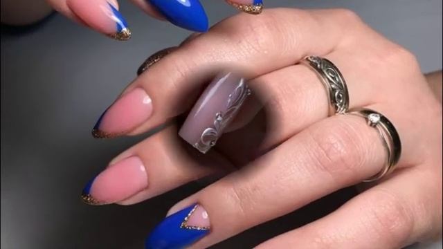 Модный маникюр 2019—2020, зимние и новогодние мотивы на ногтях