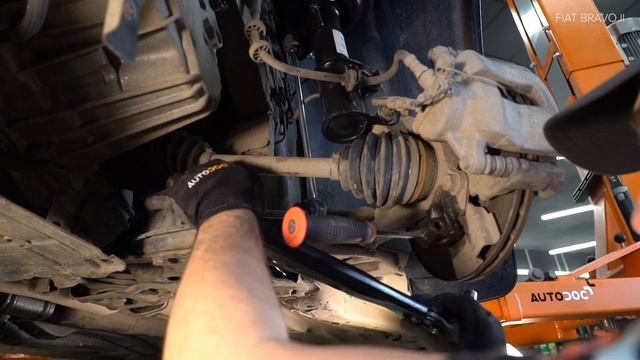 FIAT BRAVO 2 198 első lengőkar csere ÚTMUTATÓ AUTODOC