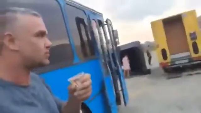 К   коммуникабельность