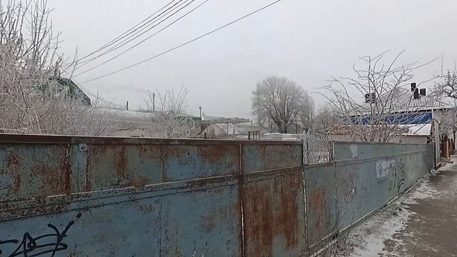 Зима в Ставрополе, район пруда Кирпичного. Похолодало до минуса шести, но это не на долго.