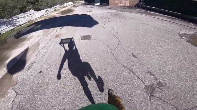 Плато Пиннокио, крест. Предложил подростку ассист мне сделать и... не прогадал)