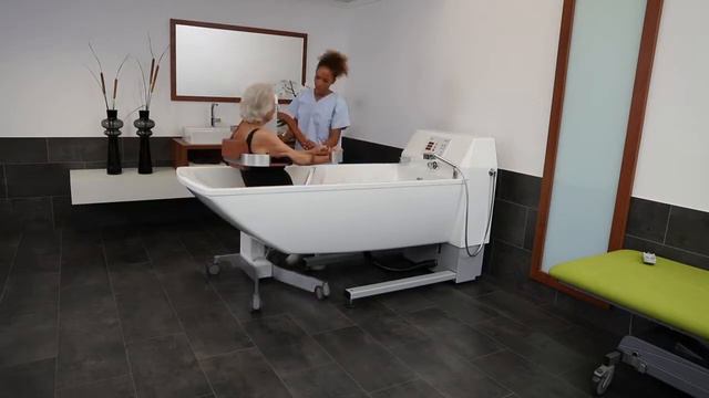 Медицинские ванны с изменяемой высотой SANUS ME