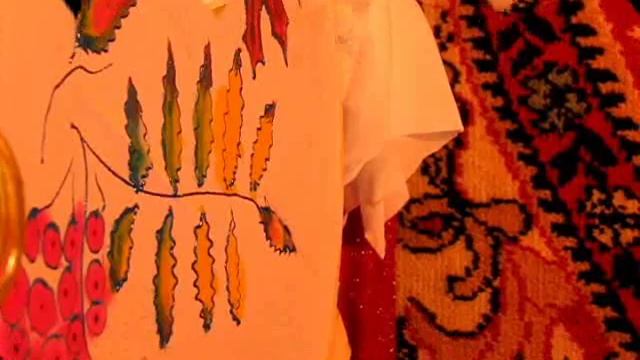 Batik. Silk Painting Lesson: Leaves