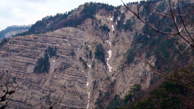 Ялтинский горно-лесной заповедник красота Крымских гор поход в горы