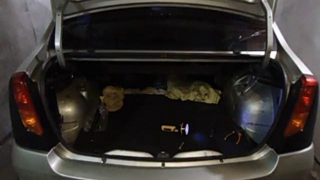 Автоматическое открытие багажника на Логане