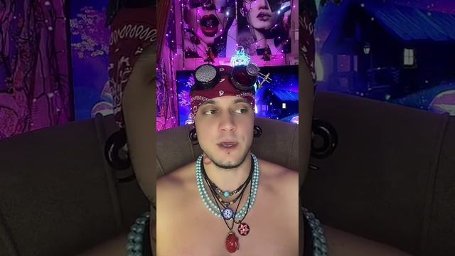 Стань Светом, Который Притягивает Девушек. Стрим В Тик Ток