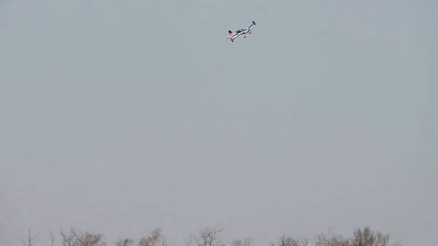 Балашиха, полет радиоуправляемого самолёта