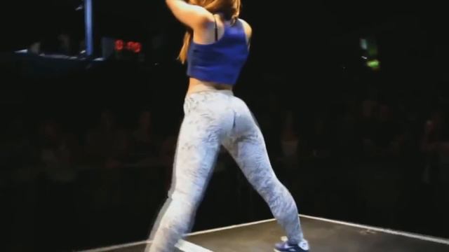 Удивительный мир