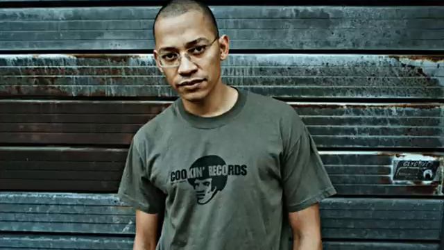 Fdd6cb024a0de5810ffe3548145cc65a