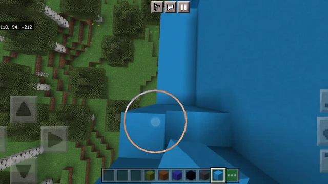 играю в Майнкрафт и нулс бравл удалил нулс бравл? но строил зомби дом?