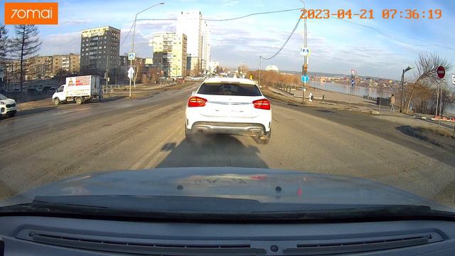 #бездтп. Зелёный или красный сигнал светофора, какая разница???? Мне же ехать надо