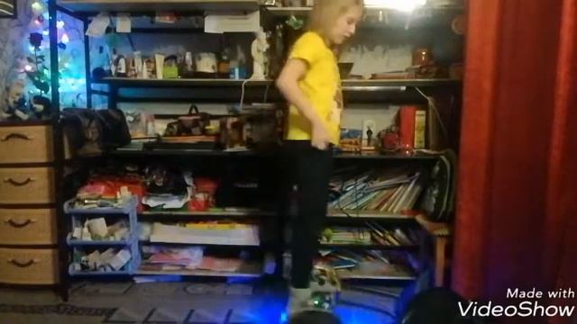 Катаюсь на гироскутере и объясняю вам кто не знает