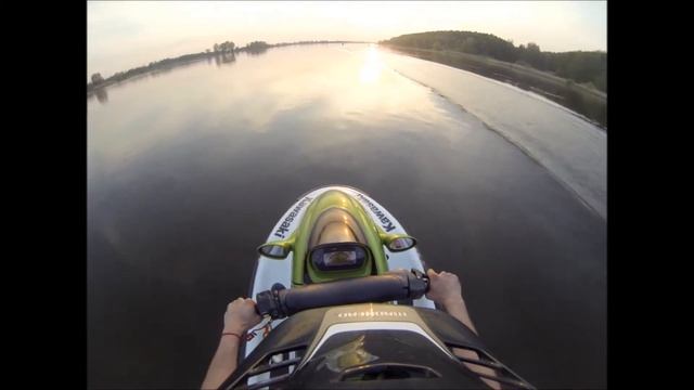 Santarasola Racing Jetski Go Pro Hero 3   2x 150 Kawasaki Ultra Jet Auf Der Elbe   Will I Am