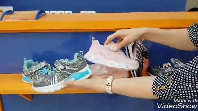 Мигающие кроссовки