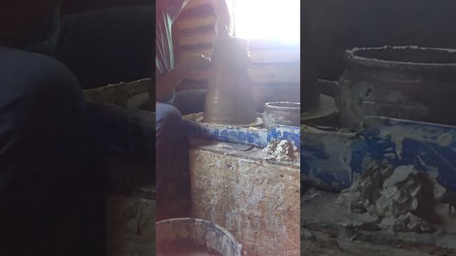 Керамика для интерьера. Изготовление амфоры,нижняя часть.