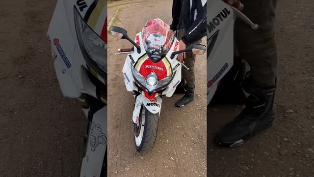 Suzuki GSXR 750 K8 (E-28) ??Видеообзор