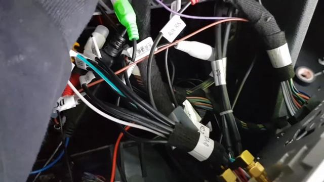 Installazione Autoradio Android Su MERCEDES SLK Con Fibra Ottica