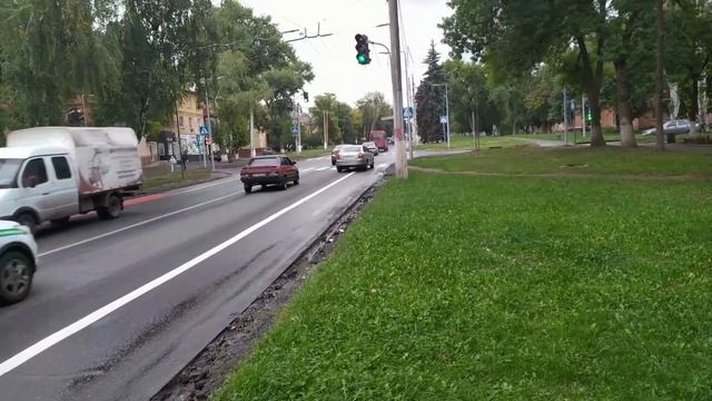 Новые велодорожки в Краматорске Скорая помощь и маршрутка Как соблюдают правила дорожного движения