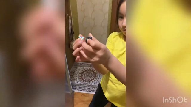 У Нагимы и Жамико куклы ЛОЛ малыши меняют цвет