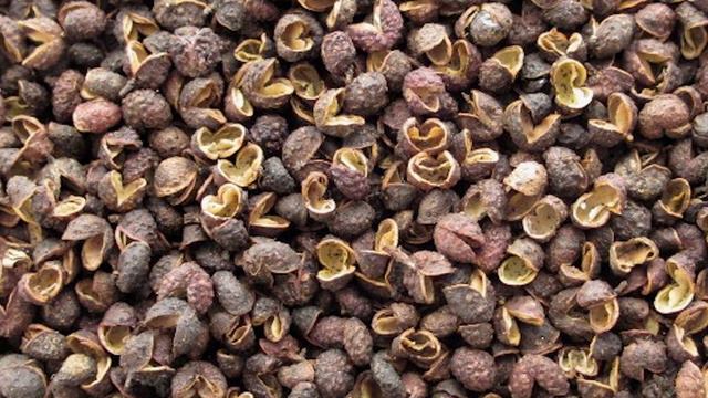 LORENZO PAZZAGLIA BLACK SEA ORAZ DREAM SEA MORSKIE PERFUMY O ATOMOWYCH PARAMETRACH / TRWAŁE PERFUMY