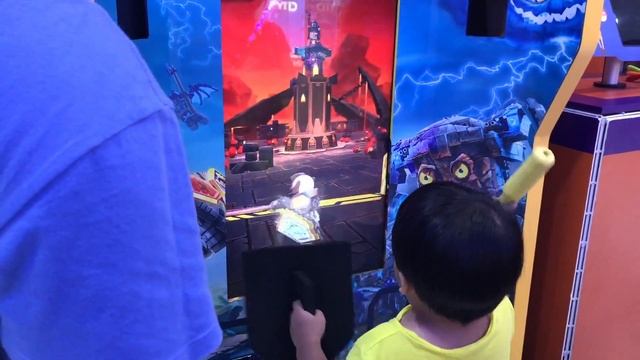 Lego Nexo Knights Academy Demo Playtime At Toys R Us Waterway Point Mall