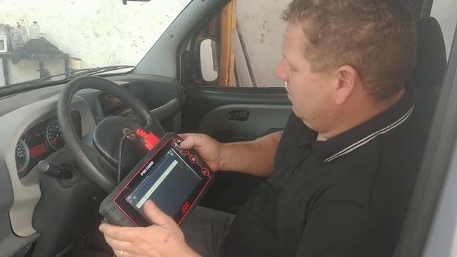 Passando scanner na doblo, atractiv,essence,cargo e adventure