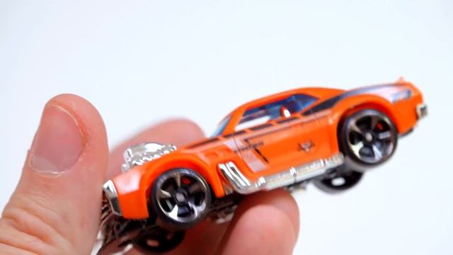 ZURU Metal Machines - фигово и по цене HotWheels