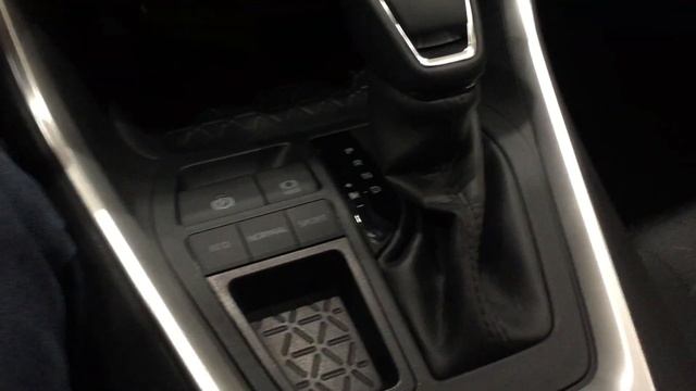 Позорное качество Тойота Rav-4 2020