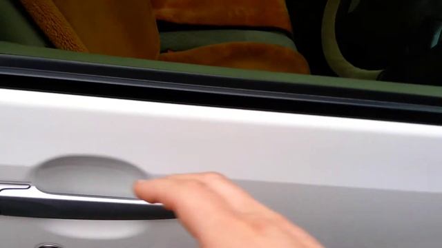 Где находится разъём OBD2 в Daihatsu Move ? 2017