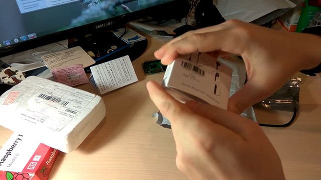 Распаковка Raspberrypi Pi, беспроводные наушники B3300, стекло для Samsung A5 2015