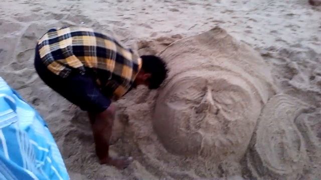 How To Create Sand Sculpture - Orissa Tourism HD Video