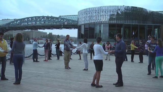 Занятие 4 Лёша&Лена Хастл Опенэйр на Набережной 08 сен13вс