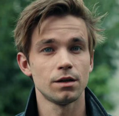 Александр Петров